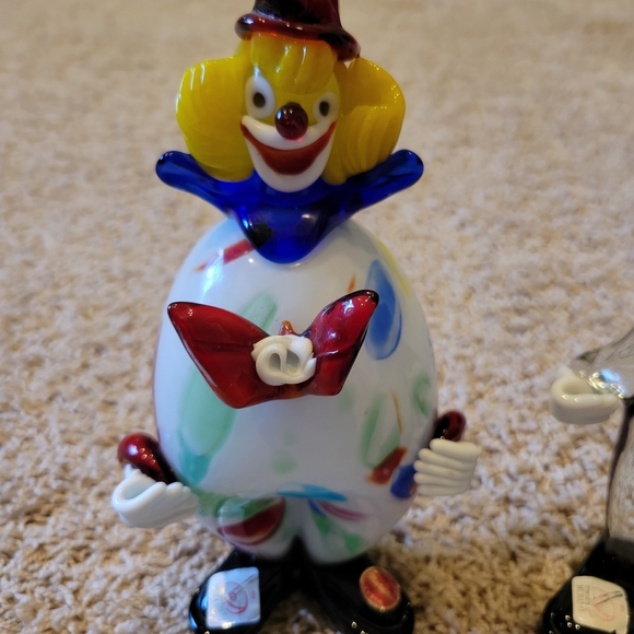 2 Murano Hand Blown Glass Clowns by Fratelli Pitau, Murano Italy - 9" In Tall - Picture 2 of 16